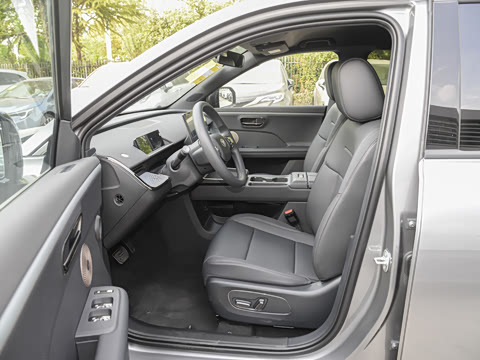 2025 Toyota Bz3x Image 20